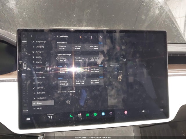 2023 Tesla Model S Dual Motor All-wheel Drive/standard Range მანქანა იყიდება აუქციონზე, vin: 5YJSA1E52PF522821, აუქციონის ნომერი: 44266831