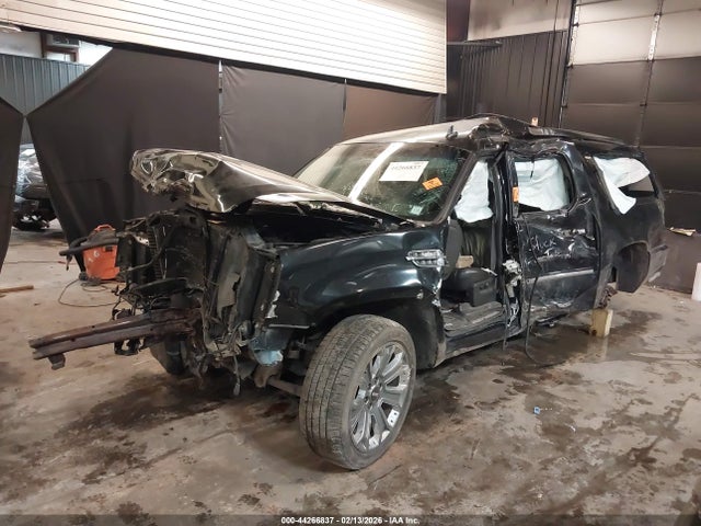 2014 CADILLAC ESCALADE ESV 1GYS4GEF0ER119540 Photo 1