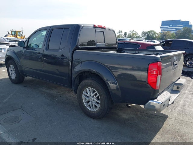 1N6AD0ERXJN725140 Nissan Frontier Sv
