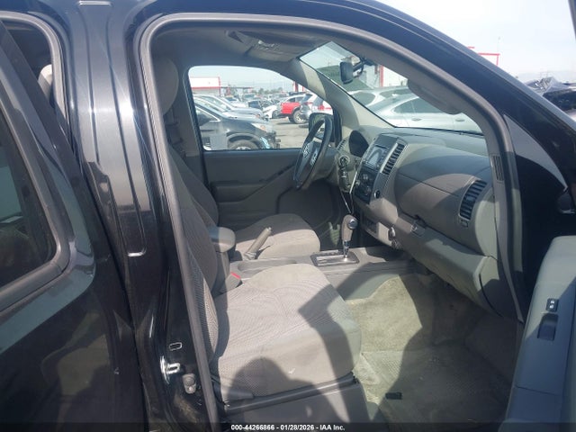1N6AD0ERXJN725140 Nissan Frontier Sv