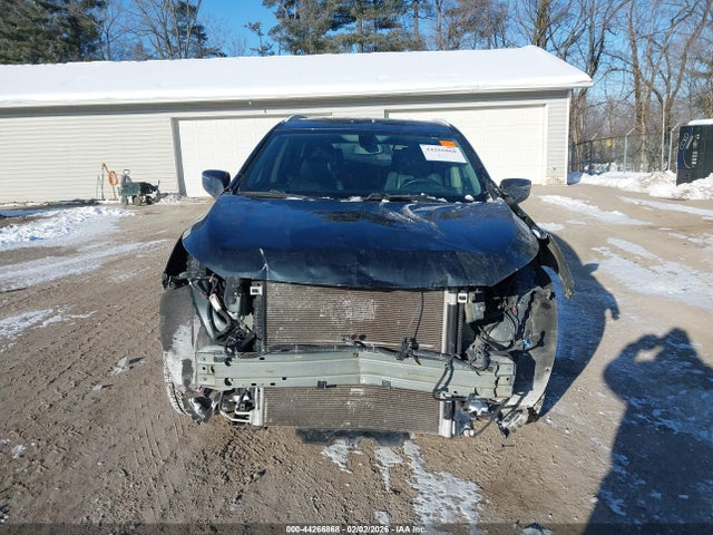 44266868 :رقم المزاد ، 5GAERBKW0KJ300581 vin ، 2019 Buick Enclave Fwd Essence مزاد بيع