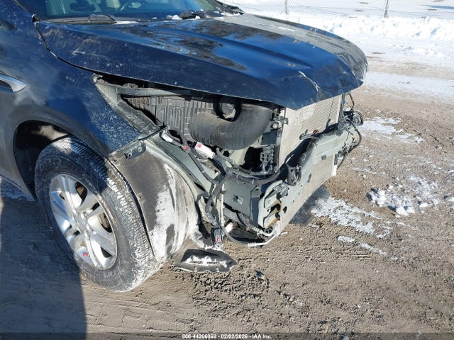 44266868 :رقم المزاد ، 5GAERBKW0KJ300581 vin ، 2019 Buick Enclave Fwd Essence مزاد بيع