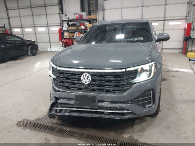 44266876 :رقم المزاد ، 1V2FE2CA4SC202173 vin ، 2025 Volkswagen Atlas Cross Sport 2.0t Sel Premium R-line مزاد بيع