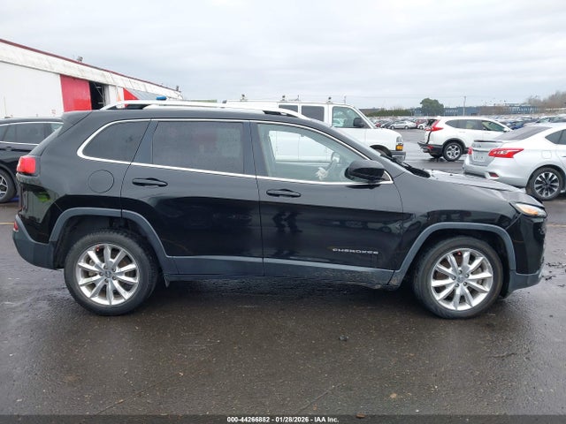1C4PJLDB4HW513978 Jeep Cherokee Limited Fwd