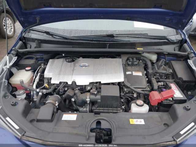 Toyota Prius Three Touring 2016 JTDKARFU4G3522983 Image 10