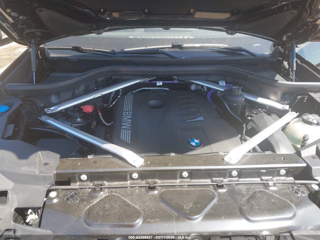 5UX13EU00T9087335 BMW X5 Sdrive40i