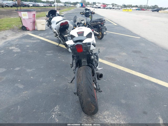 JYARM38E7PA006309 Yamaha Yzfr7