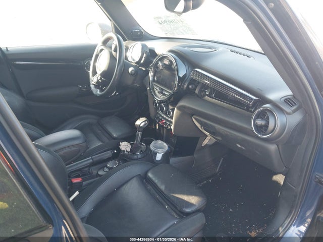 2015 MINI HARDTOP WMWXU3C53F2B58664 Photo 4