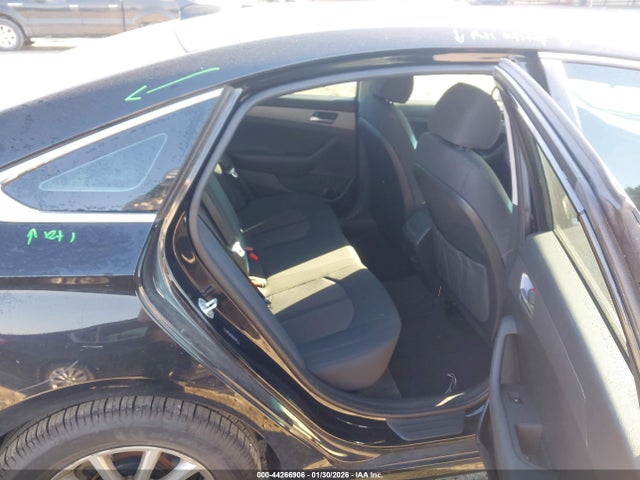 Hyundai SONATA SE 2019 5NPE24AF4KH752137 Image 8