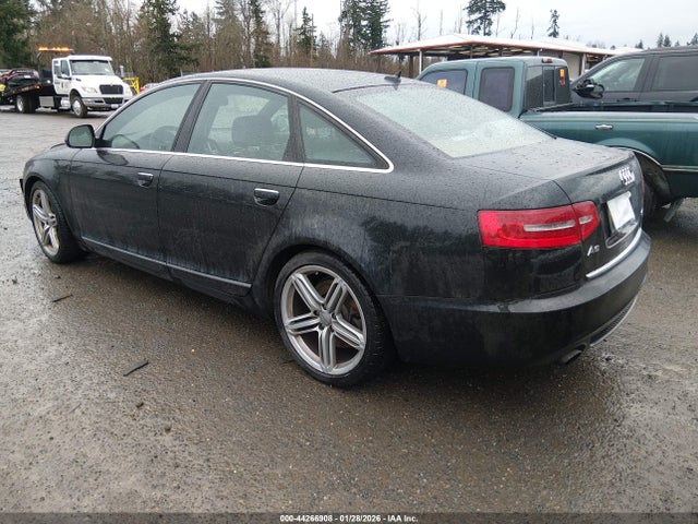 2011 AUDI A6 WAUKGAFB3BN014299 Photo 2