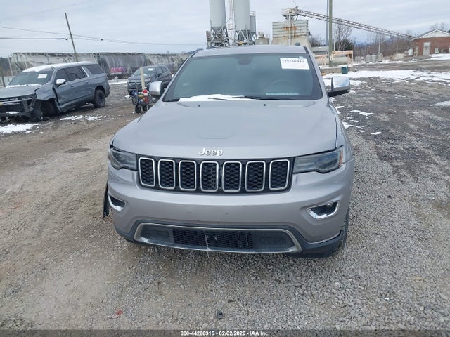 1C4RJEBM6JC380141 Jeep Grand Cherokee Limited 4x2