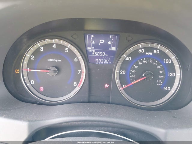 KMHCT4AE1HU374638 Hyundai ACCENT SE