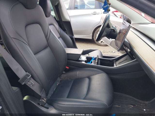 Tesla Model 3 Long Range/mid Range/standard Range/standard Range Plus 2019 5YJ3E1EA6KF362425 Image 5