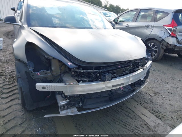 Tesla Model 3 Long Range/mid Range/standard Range/standard Range Plus 2019 5YJ3E1EA6KF362425 Image 6