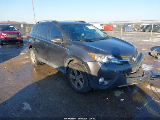 2015 TOYOTA RAV4 2T3WFREV5FW195390