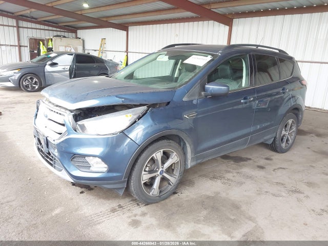 Ford ESCAPE SEL 2018 1FMCU0HD8JUC86758 Image 2