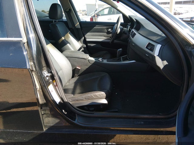 2006 BMW 330I WBAVB33576KR72889 Photo 4