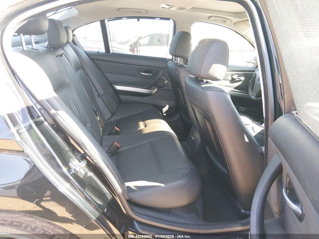 2006 BMW 330I WBAVB33576KR72889 Photo 7