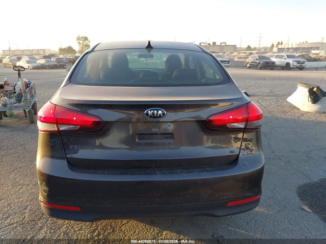 3KPFK4A75JE219195 KIA FORTE LX