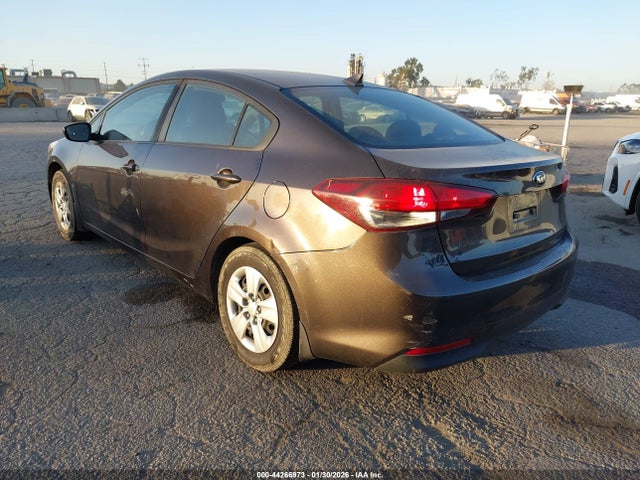 3KPFK4A75JE219195 KIA FORTE LX