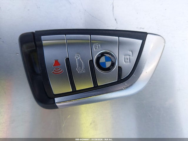 2023 BMW X6 5UXCY6C08P9R85026 Photo 10
