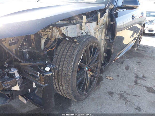 2023 BMW X6 5UXCY6C08P9R85026 Photo 5