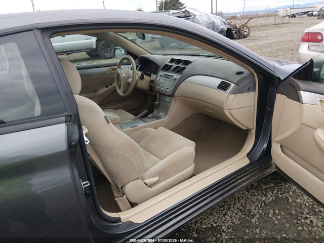 44267004 :رقم المزاد ، 4T1CE30P87U752704 vin ، 2007 Toyota Camry Solara Se مزاد بيع