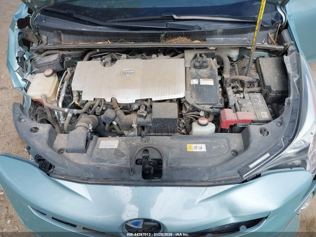 Toyota Prius Three Touring 2016 JTDKARFU8G3020641 Image 10