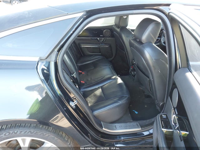 2015 JAGUAR XJ SAJWA1CZ3F8V84722 Photo 7