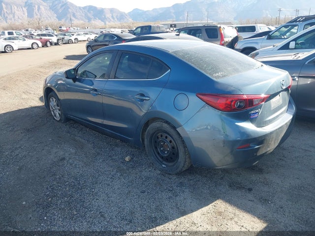3MZBM1U7XGM329660 Mazda Mazda3 I Sport
