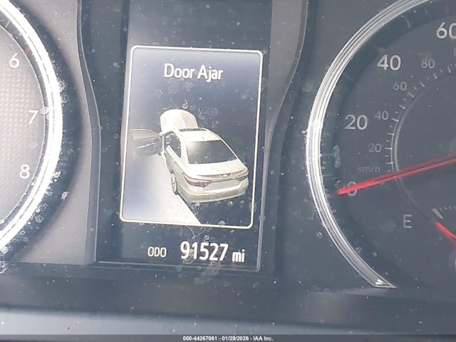 4T1BF1FK1HU407668 Toyota CAMRY SE