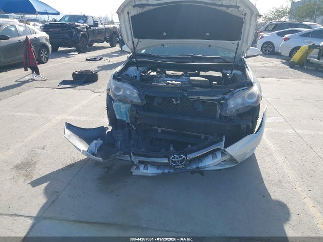 4T1BF1FK1HU407668 Toyota CAMRY SE
