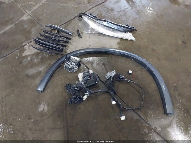 5UXCR6C54KLK84388 BMW X5 Xdrive40i