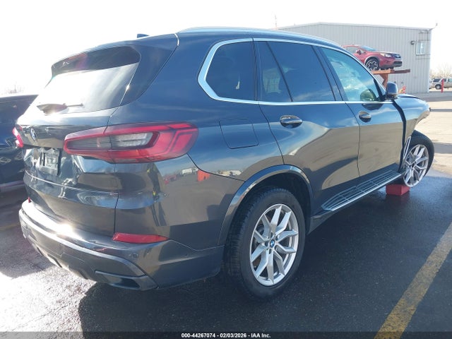 5UXCR6C54KLK84388 BMW X5 Xdrive40i