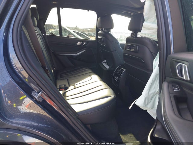 5UXCR6C54KLK84388 BMW X5 Xdrive40i