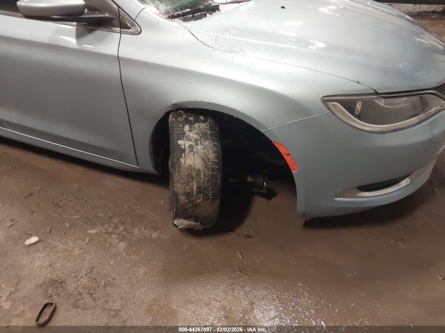 44267097 :رقم المزاد ، 1C3CCCAB1FN698706 vin ، 2015 Chrysler 200 Limited مزاد بيع