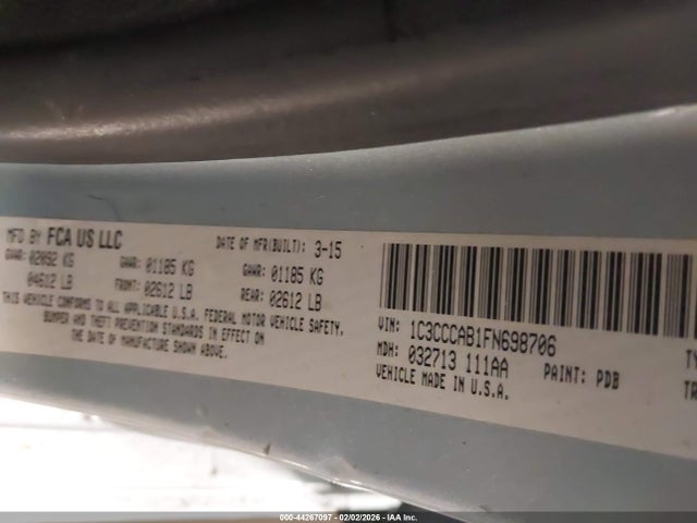 44267097 :رقم المزاد ، 1C3CCCAB1FN698706 vin ، 2015 Chrysler 200 Limited مزاد بيع