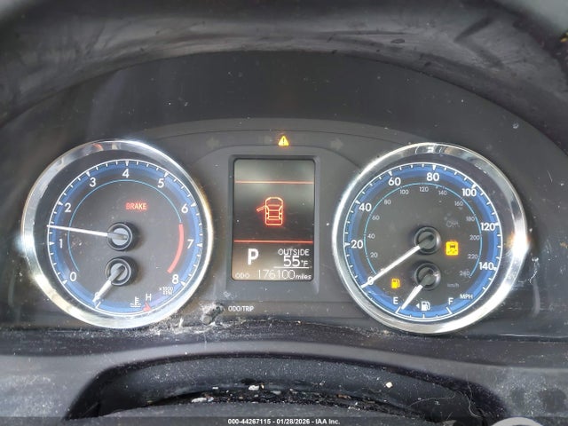 5YFBURHE7HP615308 Toyota COROLLA LE