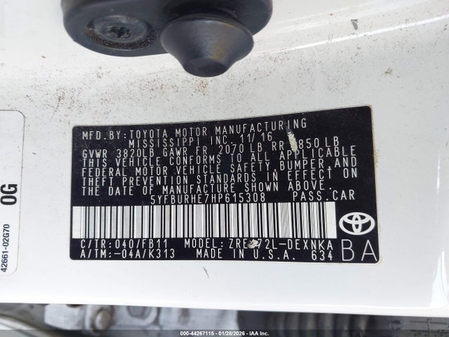 5YFBURHE7HP615308 Toyota COROLLA LE