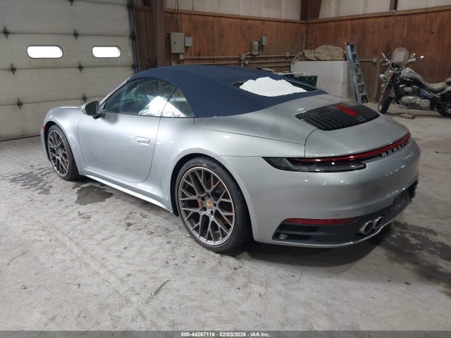 2024 PORSCHE 911 WP0CB2A90RS246242 Photo 2