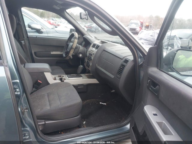 2012 FORD ESCAPE 1FMCU9DG6CKC77818 Photo 4