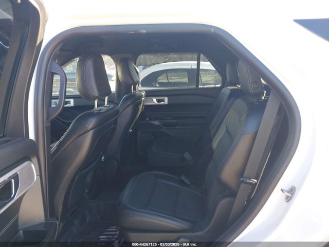 2020 FORD EXPLORER 1FMSK8FHXLGB70193 Photo 7