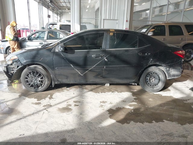 Продажа на аукционе авто 2017 Toyota Corolla Le, vin: 2T1BURHE7HC923837, номер лота: 44267129