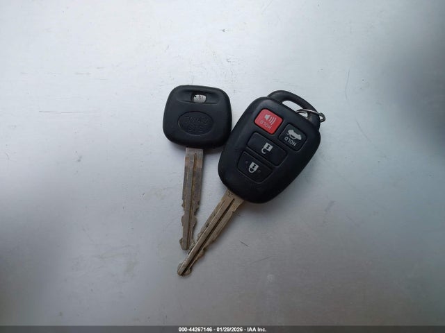 Toyota CAMRY LE 2016 4T4BF1FK1GR555260 Image 11