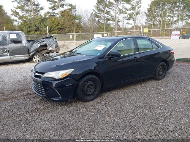 Toyota CAMRY LE 2016 4T4BF1FK1GR555260 Image 2
