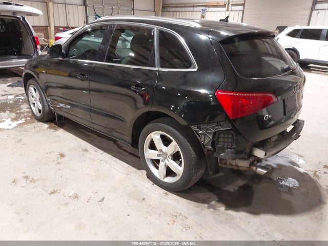 2012 AUDI Q5 WA1DKAFP5CA111657 Photo 2