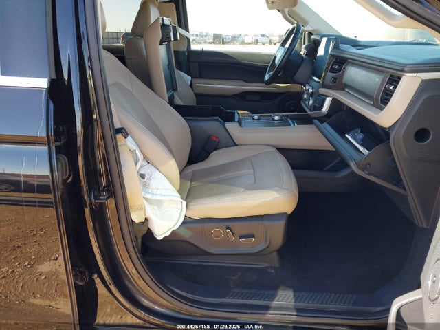 1FMJU2A81PEA55851 Ford Expedition Limited