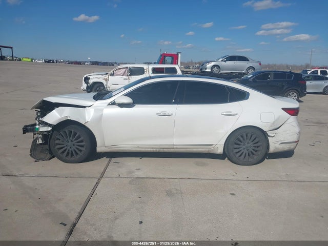 KNALC4J1XH5069695 KIA Cadenza Premium