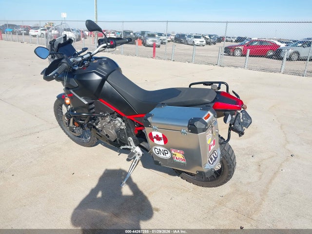 ZD4XBUA08RS002339 Aprilia Tuareg 660