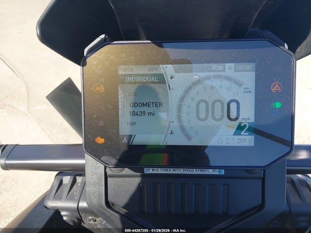 ZD4XBUA08RS002339 Aprilia Tuareg 660